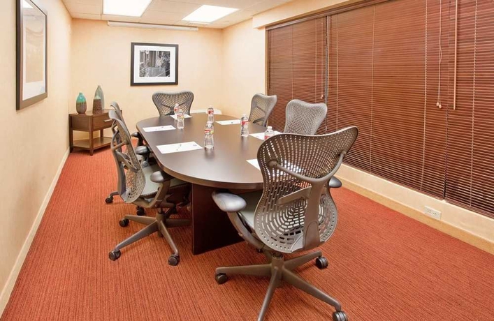 Imagen de los interiores del Hotel Hampton Inn Kansas City - Liberty. Foto 12