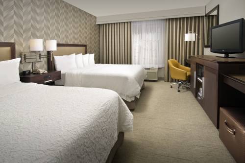 Imagen de la habitación del Hotel Hampton Inn Kansas City The Legends. Foto 3