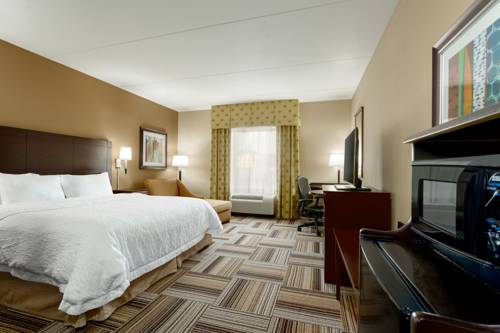 Imagen de la habitación del Hotel Hampton Inn Knoxville East. Foto 1