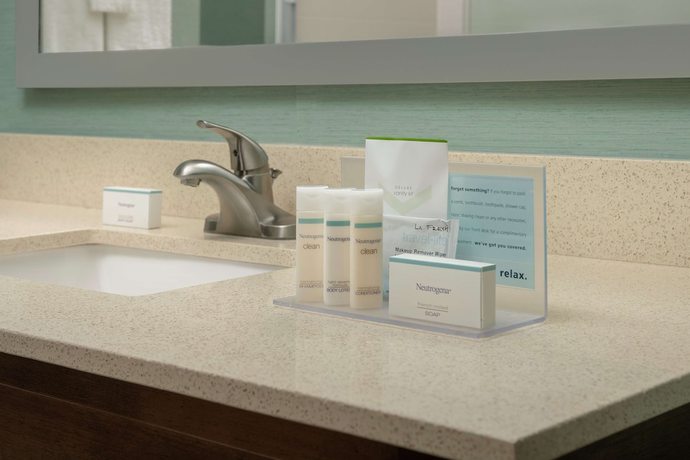 Imagen de la habitación del Hotel Hampton Inn Lake Charles. Foto 2