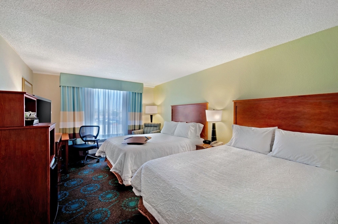 Imagen de la habitación del Hotel Hampton Inn Lake Havasu City. Foto 9