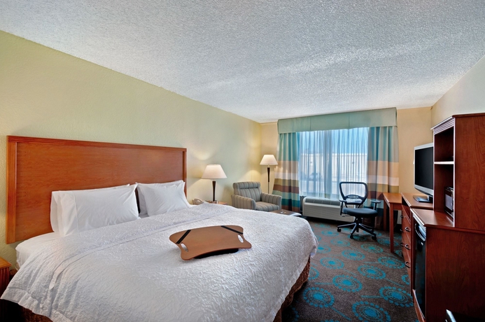 Imagen de la habitación del Hotel Hampton Inn Lake Havasu City. Foto 10