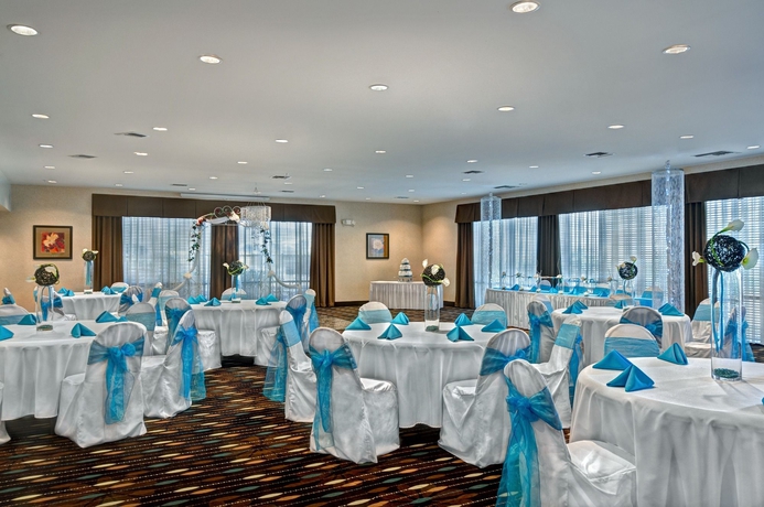 Imagen de los interiores del Hotel Hampton Inn Lake Havasu City. Foto 13