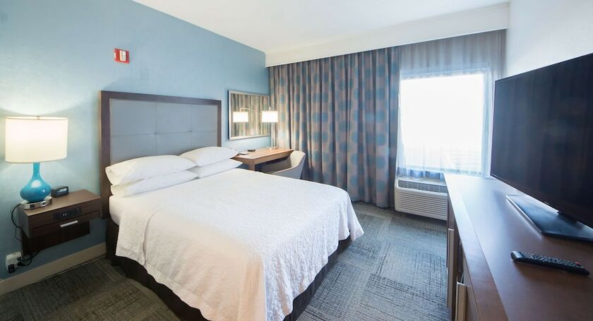 Imagen de la habitación del Hotel Hampton Inn Lakeland. Foto 22