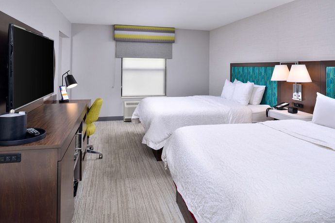 Imagen de la habitación del Hotel Hampton Inn Laporte In. Foto 13