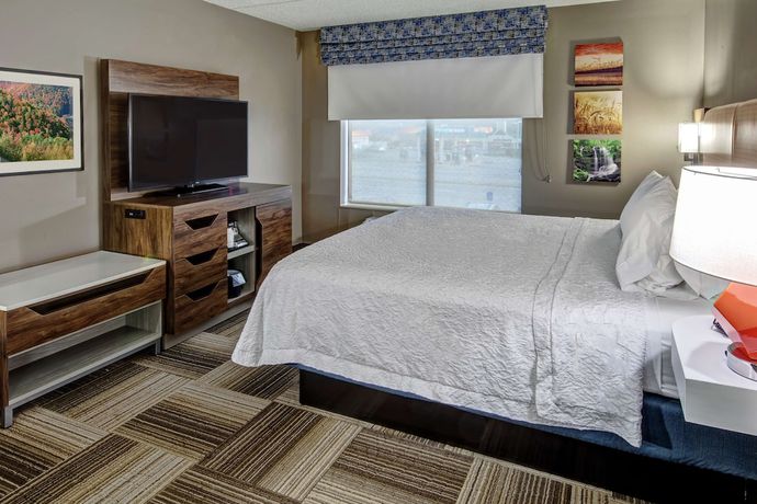 Imagen de la habitación del Hotel Hampton Inn Latrobe. Foto 6