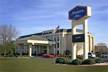 Imagen general del Hotel Hampton Inn Laurinburg. Foto 1