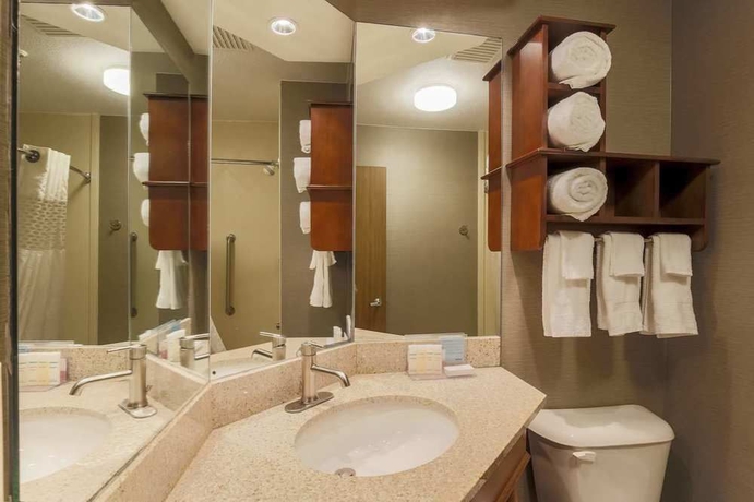 Imagen de la habitación del Hotel Hampton Inn Lexington South-keeneland/airport. Foto 3