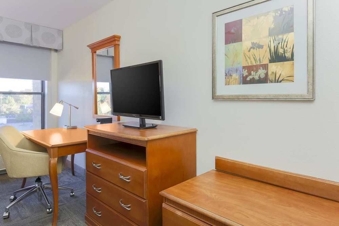 Imagen de la habitación del Hotel Hampton Inn Lexington South-keeneland/airport. Foto 5