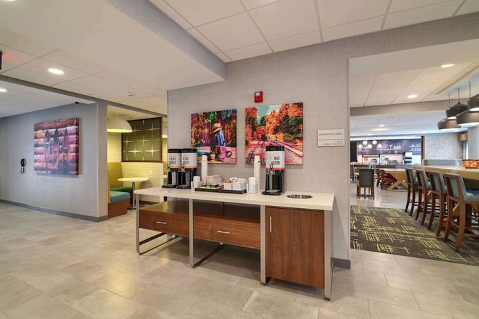 Imagen de los interiores del Hotel Hampton Inn Lincoln White Mountains. Foto 15