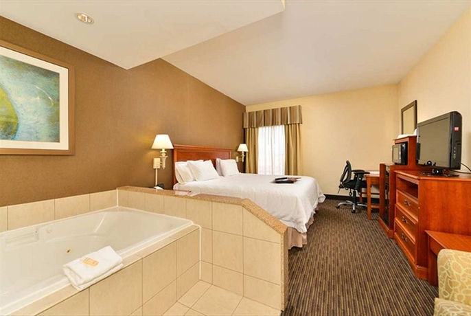 Imagen de la habitación del Hotel Hampton Inn Linden. Foto 10