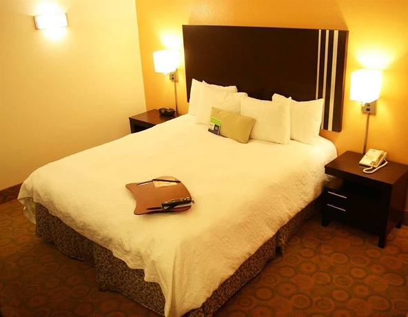 Imagen de la habitación del Hotel Hampton Inn Livermore. Foto 4