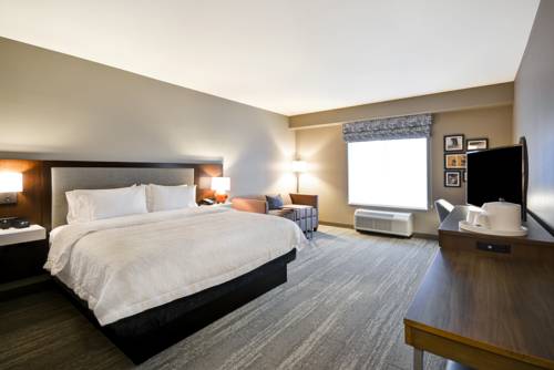 Imagen de la habitación del Hotel Hampton Inn Livonia Detroit. Foto 3