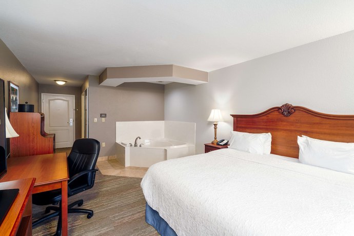 Imagen de la habitación del Hotel Hampton Inn London-north. Foto 2