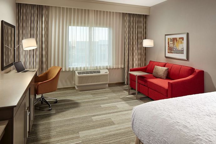 Imagen de la habitación del Hotel Hampton Inn Long Beach Airport. Foto 7