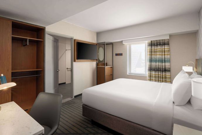 Imagen de la habitación del Hotel Hampton Inn Long Island City NY. Foto 3