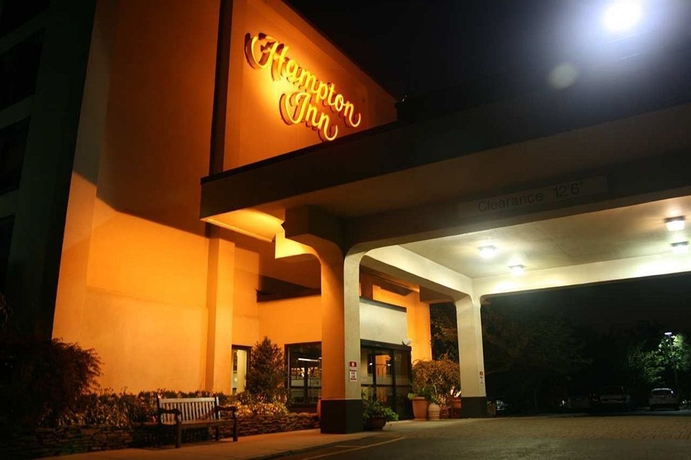 Imagen general del Hotel Hampton Inn Long Island/commack. Foto 2