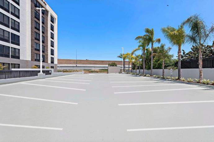 Imagen general del Hotel Hampton Inn Los Angeles Airport. Foto 8