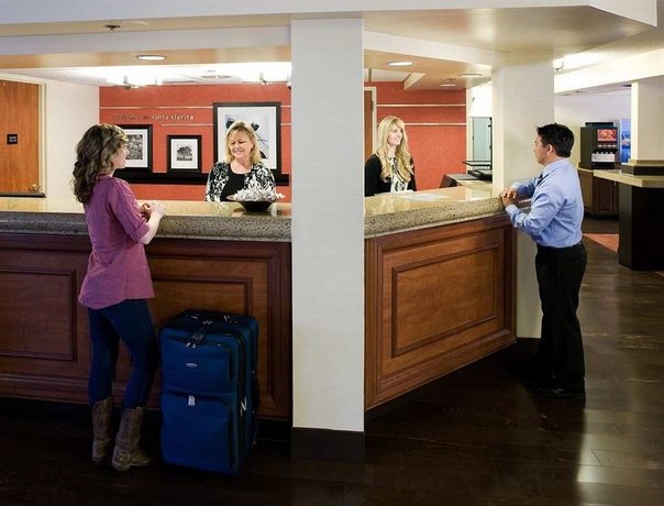 Imagen de los interiores del Hotel Hampton Inn Los Angeles-santa Clarita. Foto 4