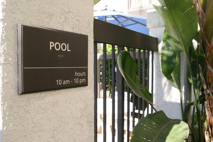 Imagen de la piscina del Hotel Hampton Inn Los Angeleswest Covina. Foto 16