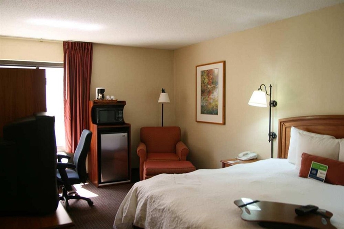 Imagen de la habitación del Hotel Hampton Inn Los Angeleswest Covina. Foto 12