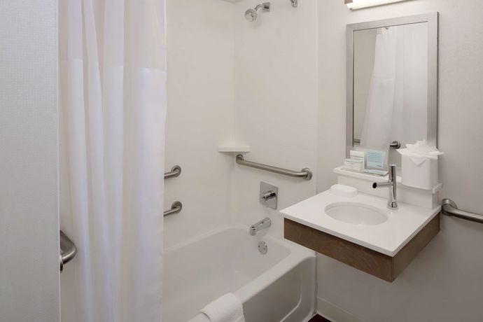 Imagen de la habitación del Hotel Hampton Inn Louisville Downtown. Foto 5