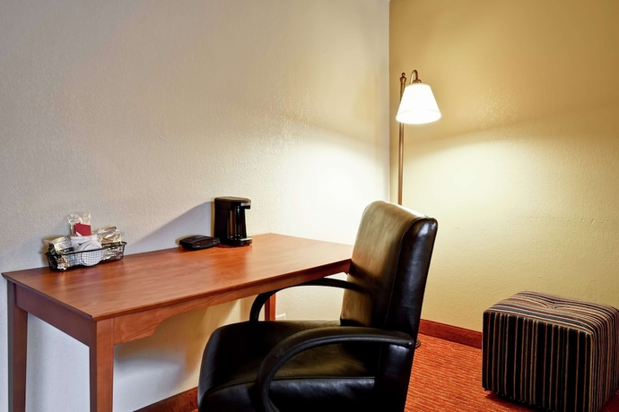 Imagen de la habitación del Hotel Hampton Inn Louisville-airport. Foto 8