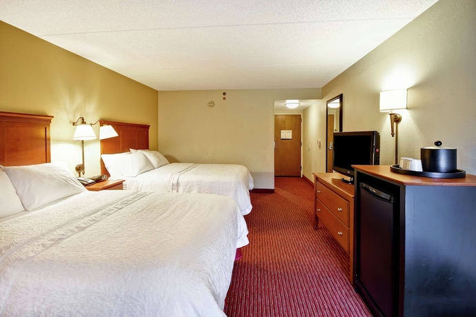 Imagen de la habitación del Hotel Hampton Inn Louisville-airport. Foto 11