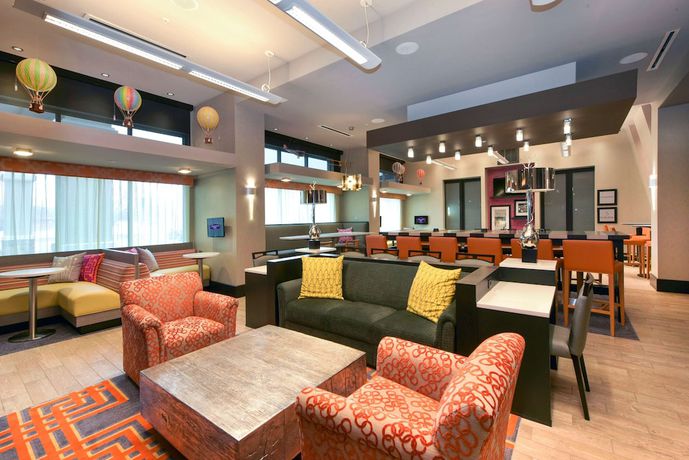 Imagen de los interiores del Hotel Hampton Inn Lumberton. Foto 18