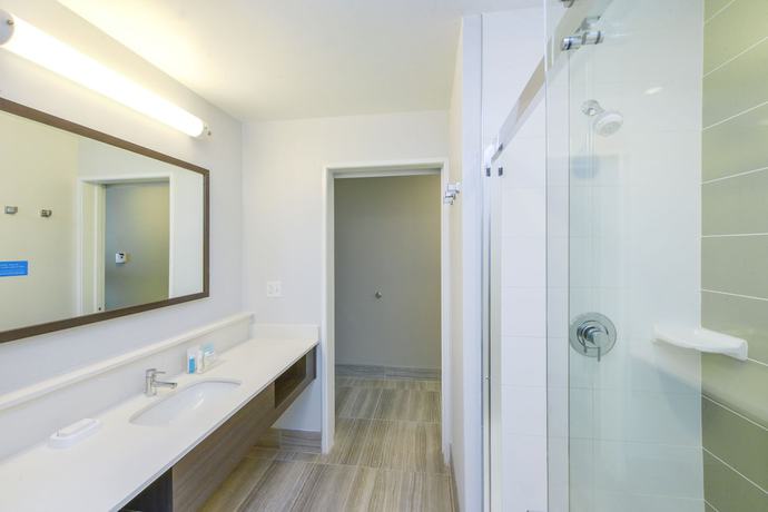 Imagen de la habitación del Hotel Hampton Inn Lumberton. Foto 7