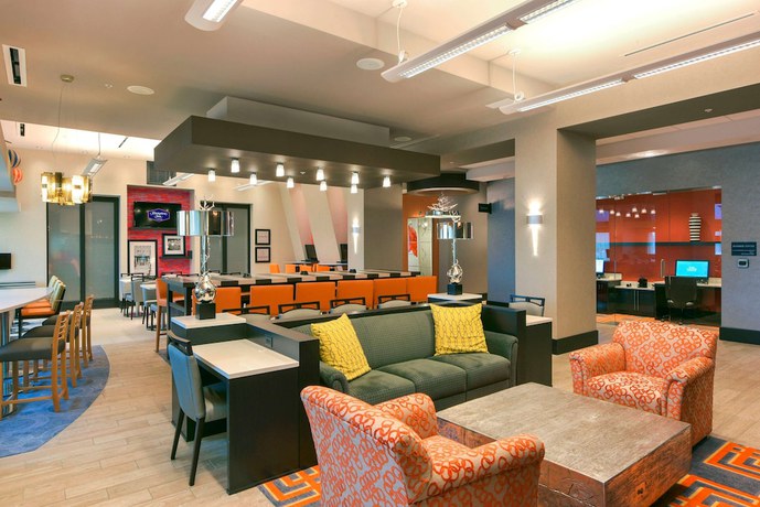 Imagen de los interiores del Hotel Hampton Inn Lumberton. Foto 19