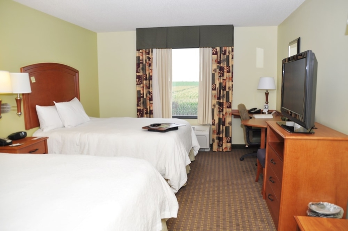 Imagen de la habitación del Hotel Hampton Inn Macomb. Foto 4