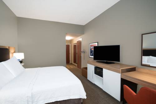 Imagen de la habitación del Hotel Hampton Inn Madison Huntsville Airport. Foto 3