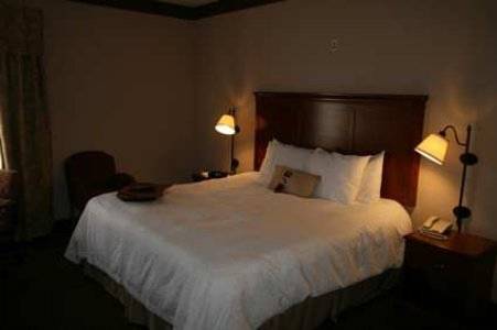 Imagen de la habitación del Hotel Hampton Inn Marion- Indiana. Foto 7