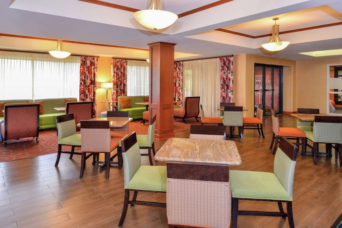 Imagen de los interiores del Hotel Hampton Inn Martinsburg. Foto 13