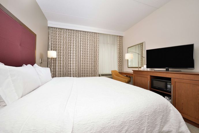 Imagen de la habitación del Hotel Hampton Inn Martinsburg. Foto 5