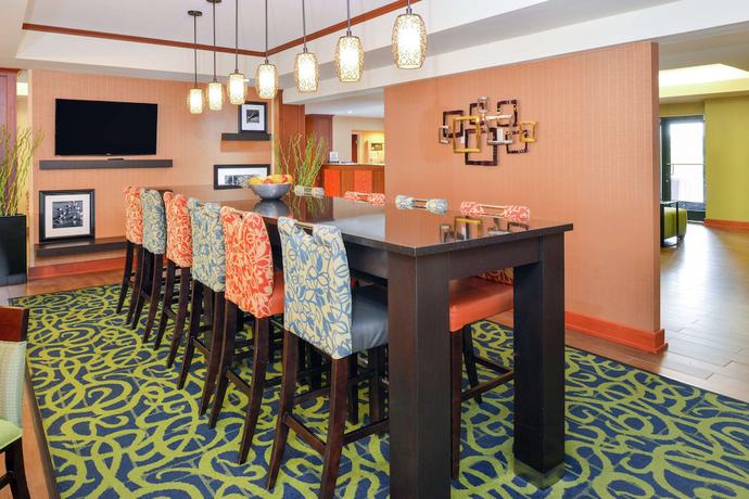 Imagen de los interiores del Hotel Hampton Inn Martinsburg. Foto 18