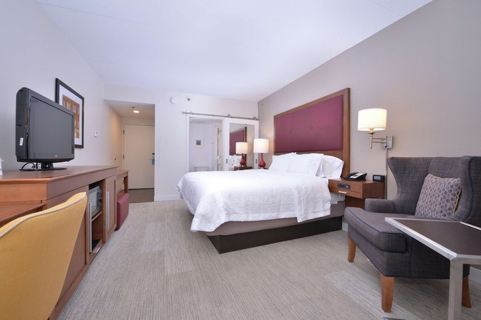 Imagen de la habitación del Hotel Hampton Inn Martinsburg. Foto 9