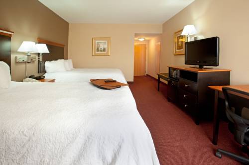 Imagen de la habitación del Hotel Hampton Inn Massillon. Foto 3
