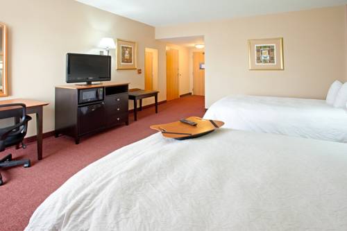 Imagen de la habitación del Hotel Hampton Inn Massillon. Foto 5