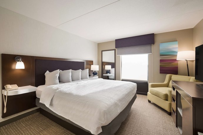 Imagen de la habitación del Hotel Hampton Inn Mchenry. Foto 2