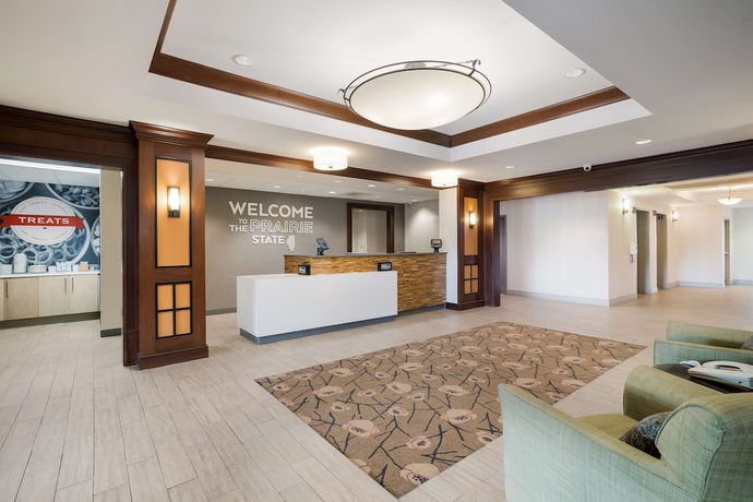 Imagen de los interiores del Hotel Hampton Inn Mchenry. Foto 19