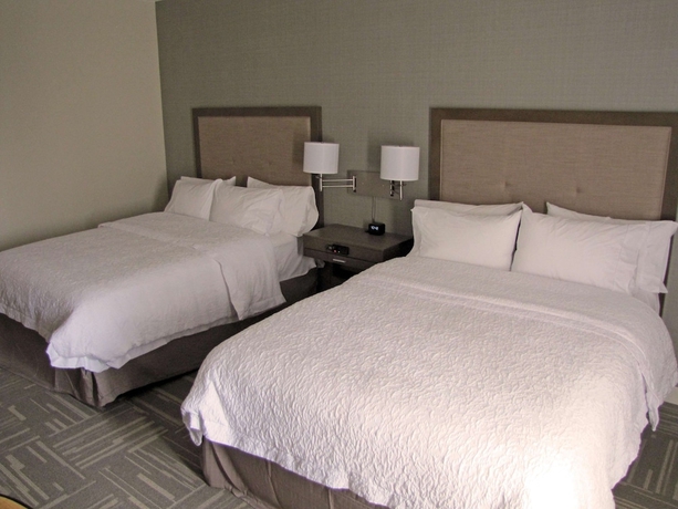 Imagen de la habitación del Hotel Hampton Inn Mcpherson. Foto 9