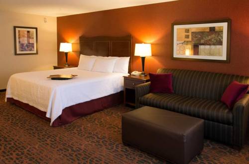Imagen de la habitación del Hotel Hampton Inn Medford. Foto 5
