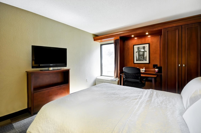 Imagen de la habitación del Hotel Hampton Inn Memphis-poplar. Foto 6