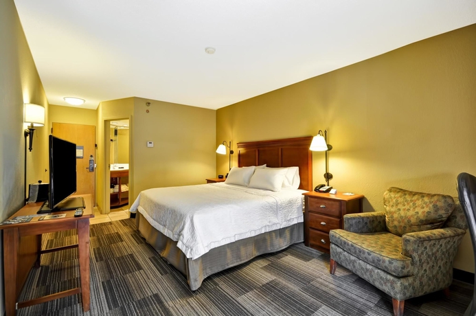 Imagen de la habitación del Hotel Hampton Inn Memphis-poplar. Foto 8