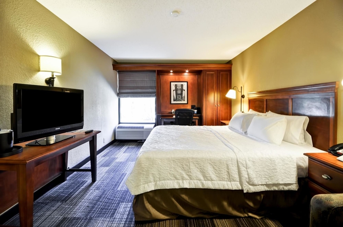 Imagen de la habitación del Hotel Hampton Inn Memphis-poplar. Foto 9
