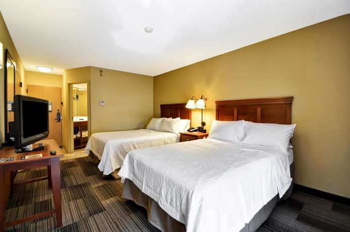 Imagen de la habitación del Hotel Hampton Inn Memphis-poplar. Foto 10