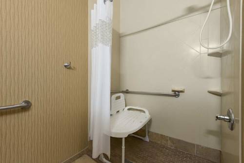 Imagen de la habitación del Hotel Hampton Inn Merrillville. Foto 5