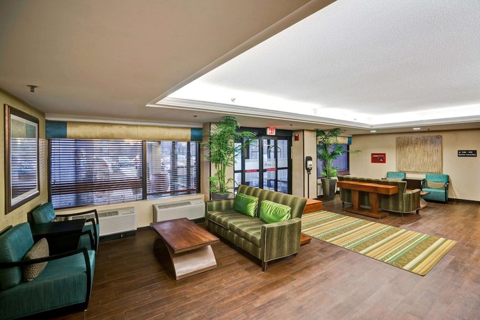 Imagen de los interiores del Hotel Hampton Inn Milford. Foto 16